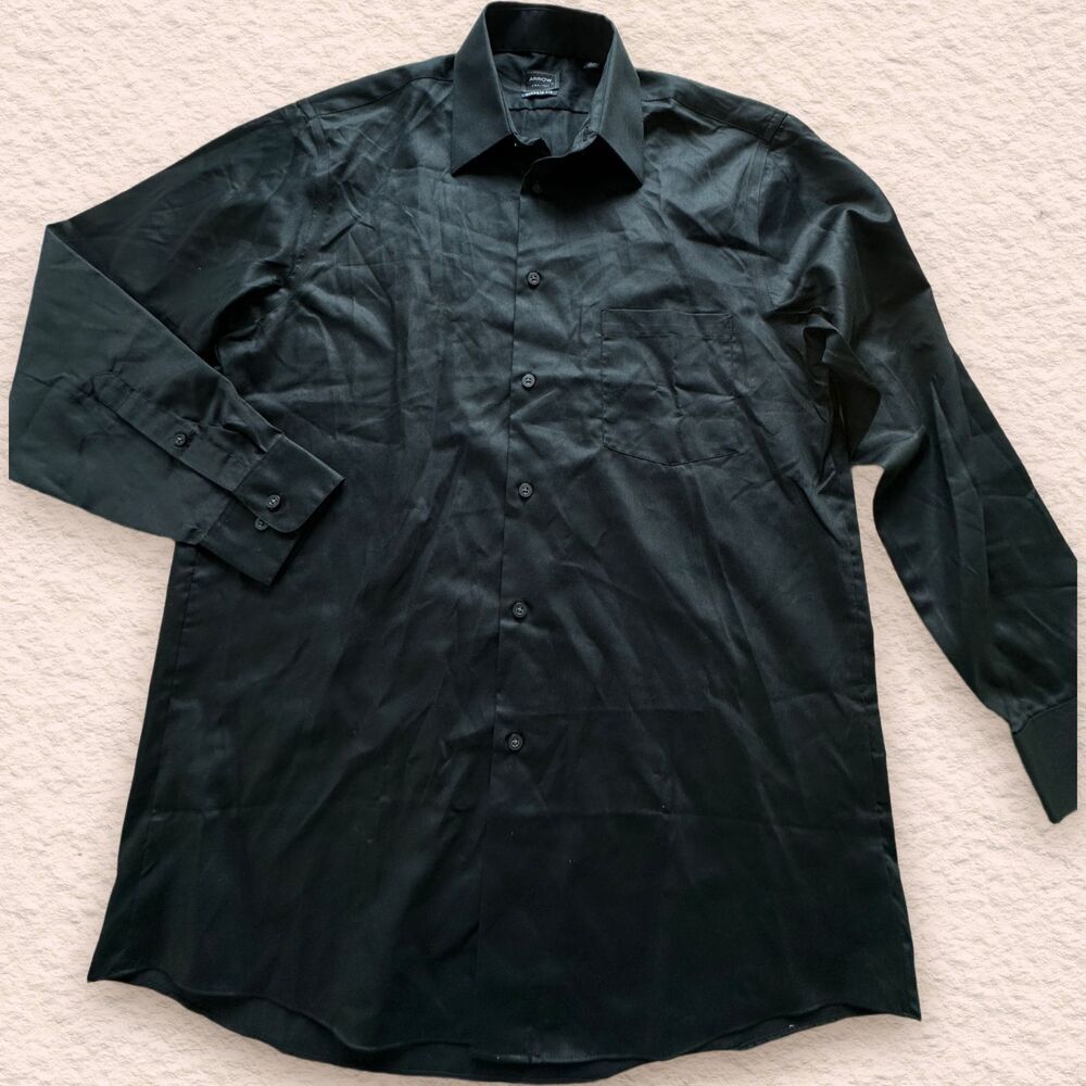 Arrow classic fit dress Black shirt Men size 15-15.5--32/33